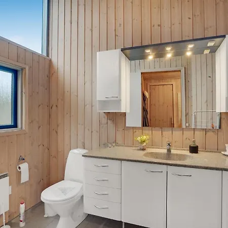 Holiday home Beautiful In With Wifi Thyholm