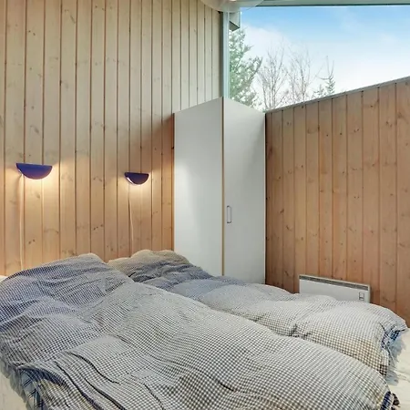 Holiday home Beautiful In With Wifi